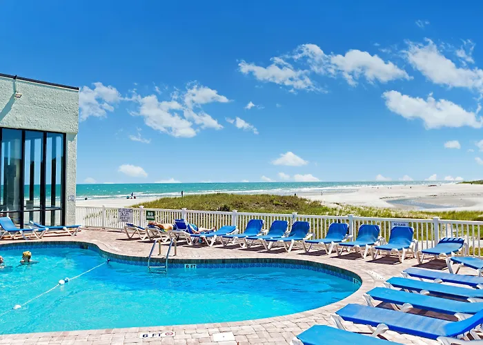 Hotels with tennis Sands Beach Club