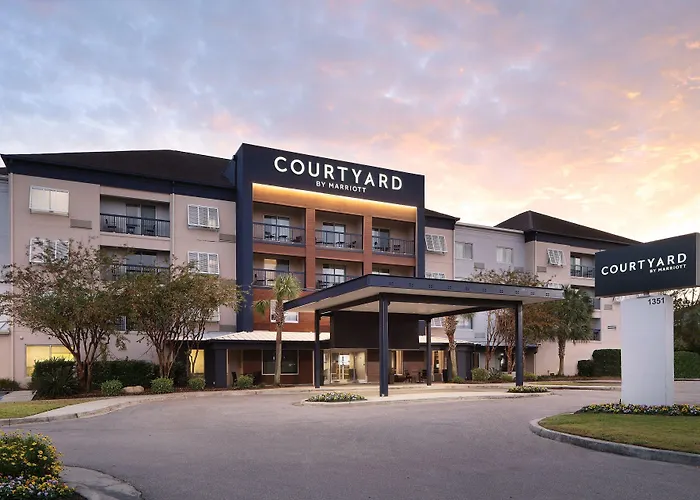 Hotel familiar: Courtyard By Marriott Myrtle Beach Broadway