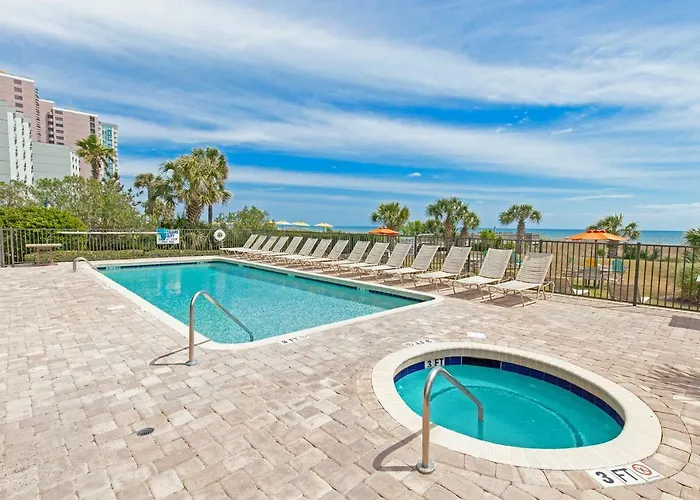 Romantic hotel: Meridian Plaza By Beach Vacations